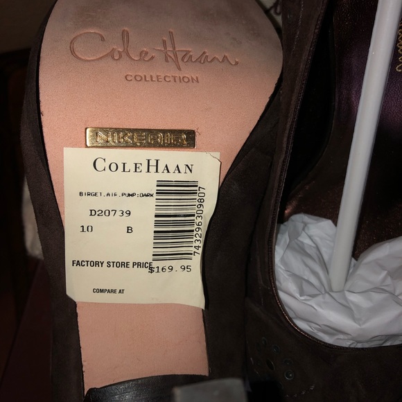 Women’s Shoes - Picture 7 of 7